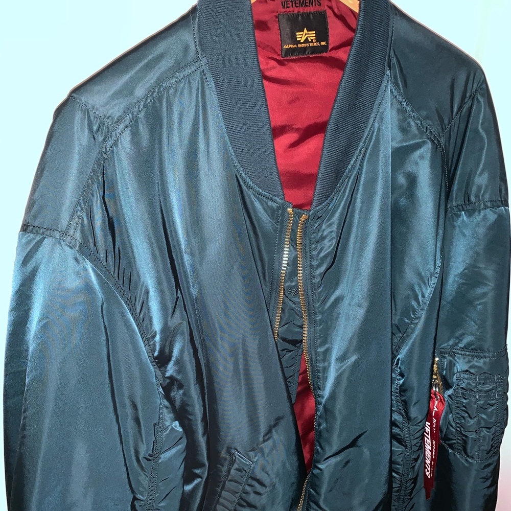 Vetements oversize bomber
